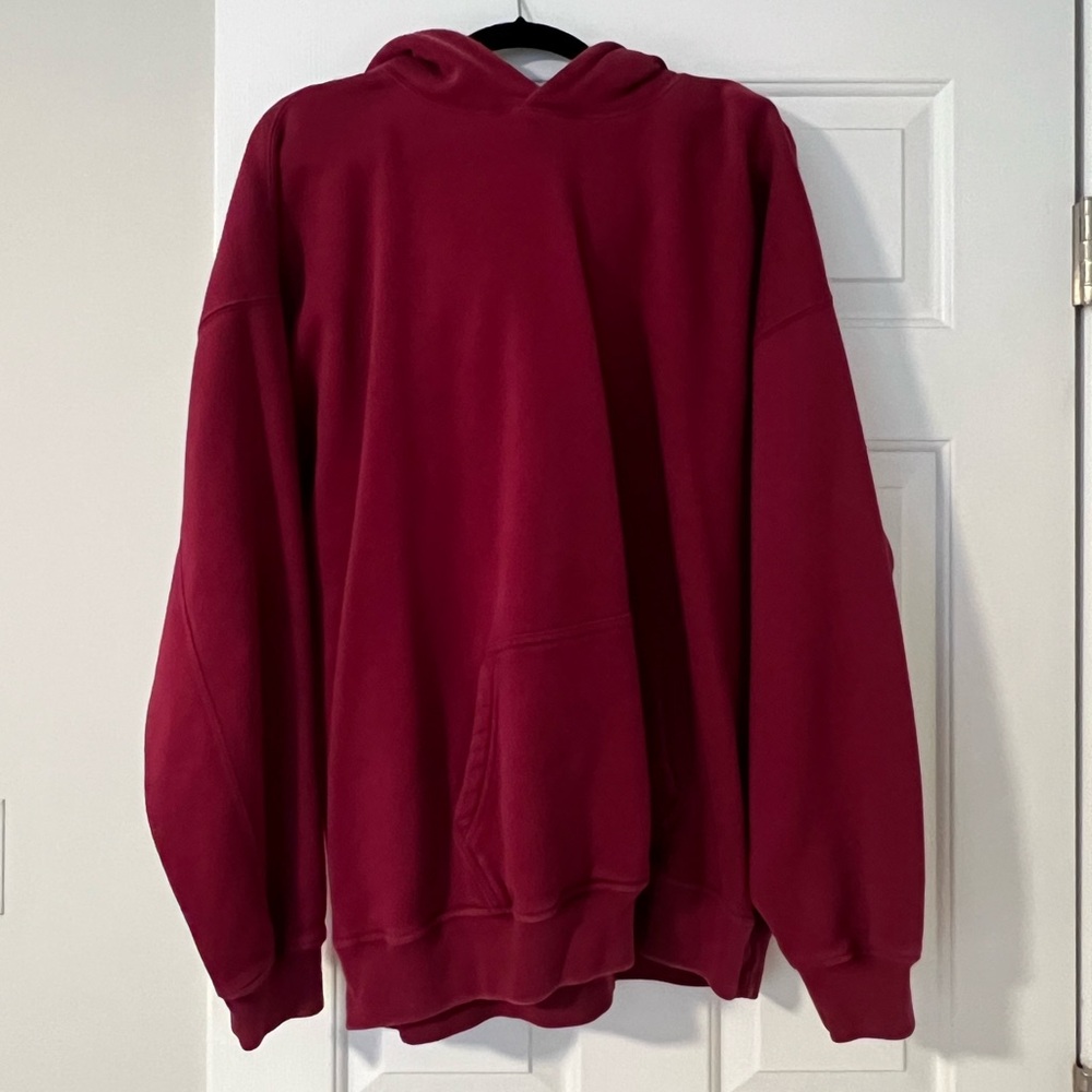 Abercrombie & Fitch Men's Maroon Pullover Hoodie